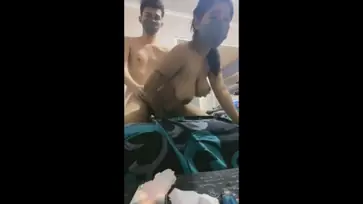 Bokep SMA Ica Kane Digenjot Terus Crot Di Mulut
