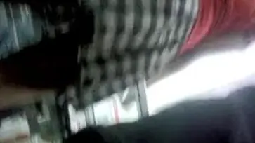 Dokumentasi Gadis Cantik Rok Kotak Di Kasur