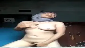 Dokumentasi Ukhti Hijab Abu Cantik Bersantai