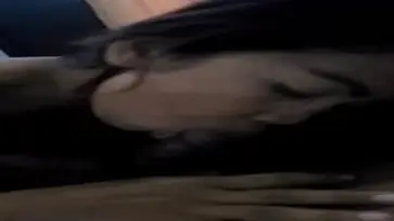 Gadis Cantik Pasrah Servis Kasur BH Hitam