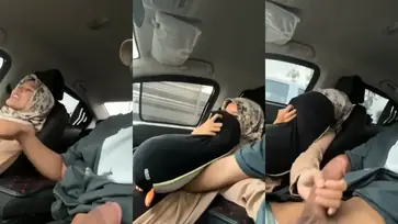 Ukhti Hijab Cantik Pasrah Servis Kasur Mobil